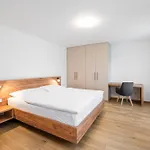 Losov Apartment *