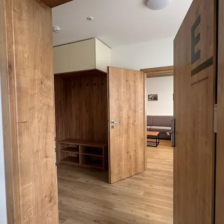 Lošov Apartamento