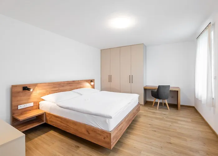 Losov Apartment *